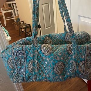 Vera Bradley duffle bag